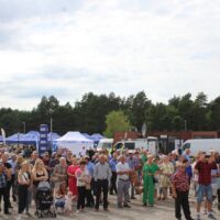 Wystawcy i festiwalowy plac w obiektywie