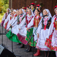 Niezwykle barwny koncert zespołów folklorystycznych w Horyńcu-Zdroju